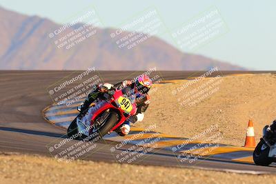 media/Jan-21-2023-CVMA (Sat) [[b9eef8ba1f]]/Race 12 Amateur Supersport Open/